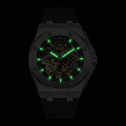 Cavallier Obsidian Crest